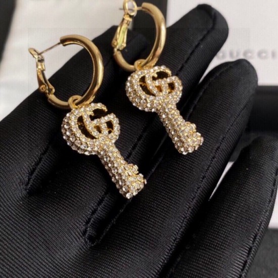 Stylish measures against summer UV rays Earrings 2023SS GUCCI Gucci Stylish measures against summer UV rays Earrings 2023SS GUCCI Gucci